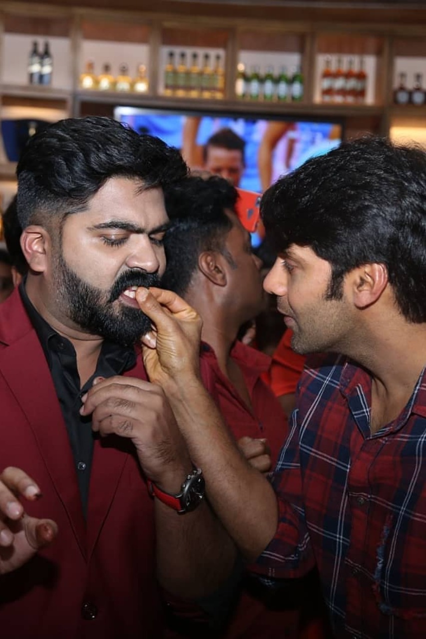 Simbu aka STR - Latest stills - Suryan FM