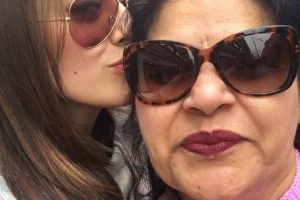 Hansika and mother in London