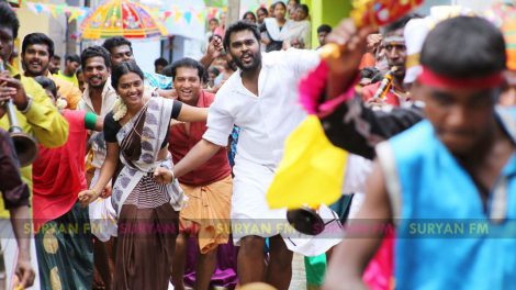 Shanmugapandian, Meenakshi starrer Maduraveeran stills.