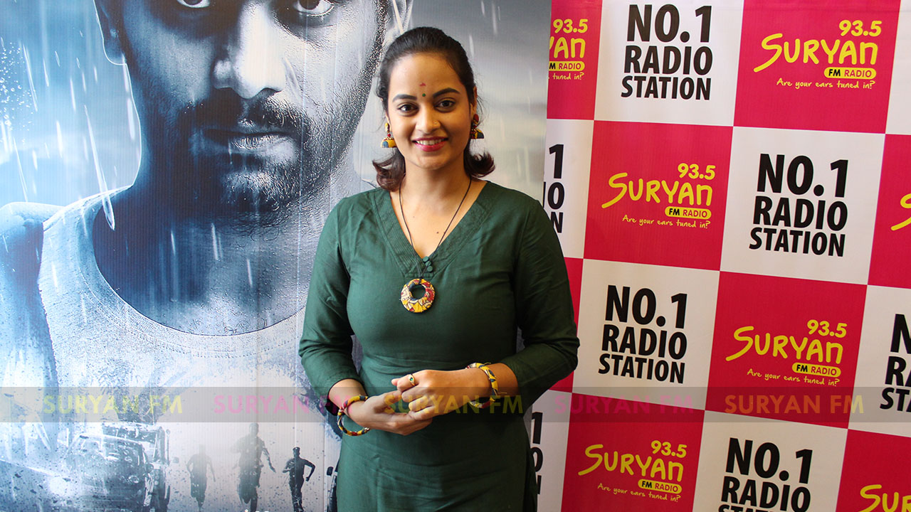 Suja Varunee at Iravukku Aayiram Kangal audio launch