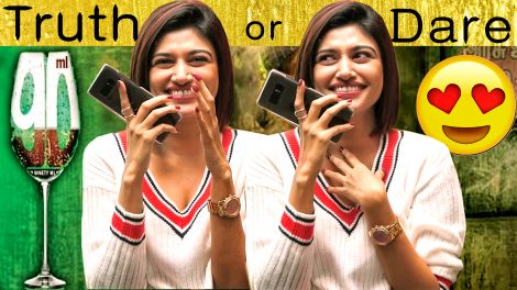 Oviya Helen interview