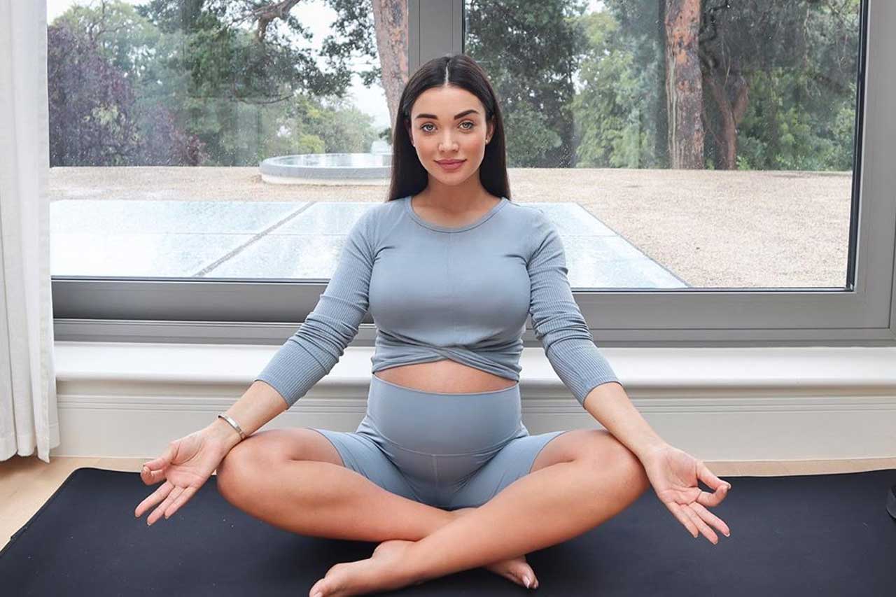 Amy Jackson Yoga