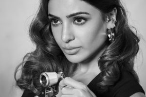 Samantha latest glamorous photoshoot close-up
