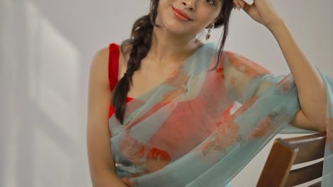 Actress Sanjkayy in her latest photoshoot