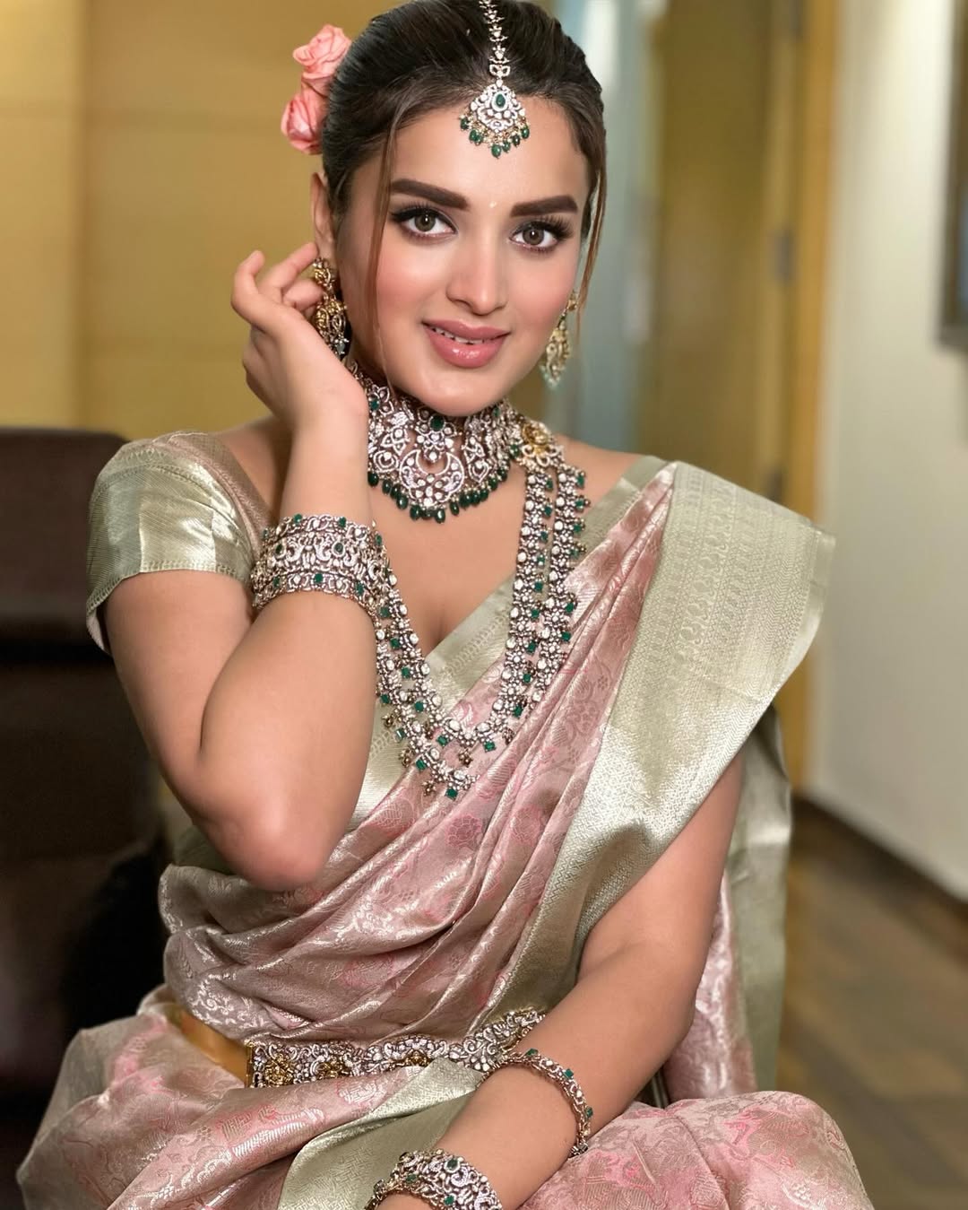 Nidhhi Agerwal