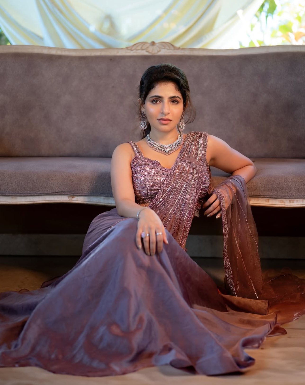 Iswarya Menon Latest Photos & Images