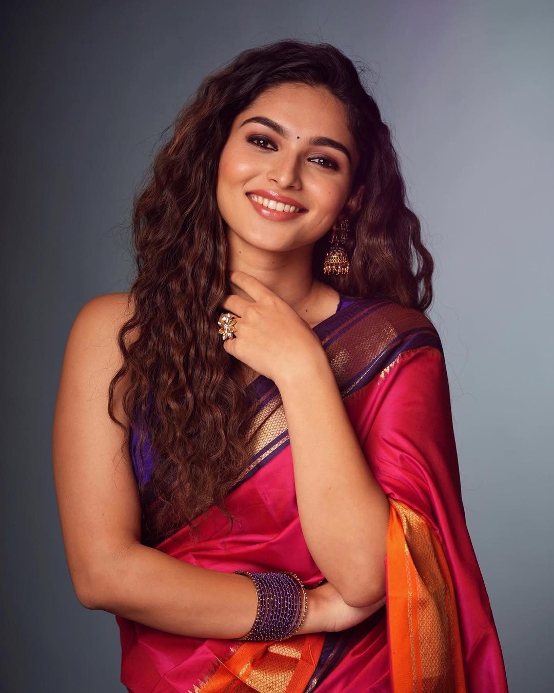 Kayadu Lohar - Saree Clicks