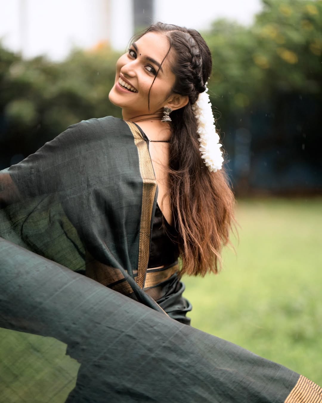 Kayadu Lohar - Saree Clicks