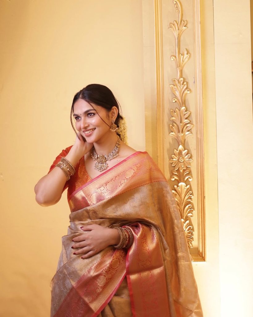 Kayadu Lohar - Saree Clicks