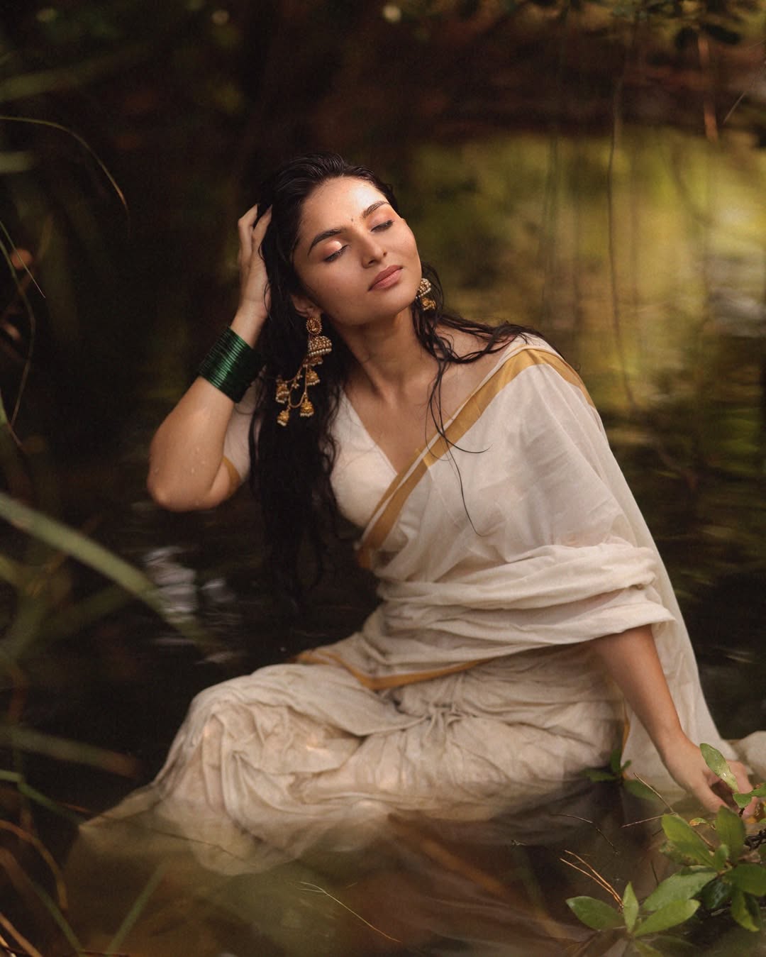 Kayadu Lohar - Saree Clicks