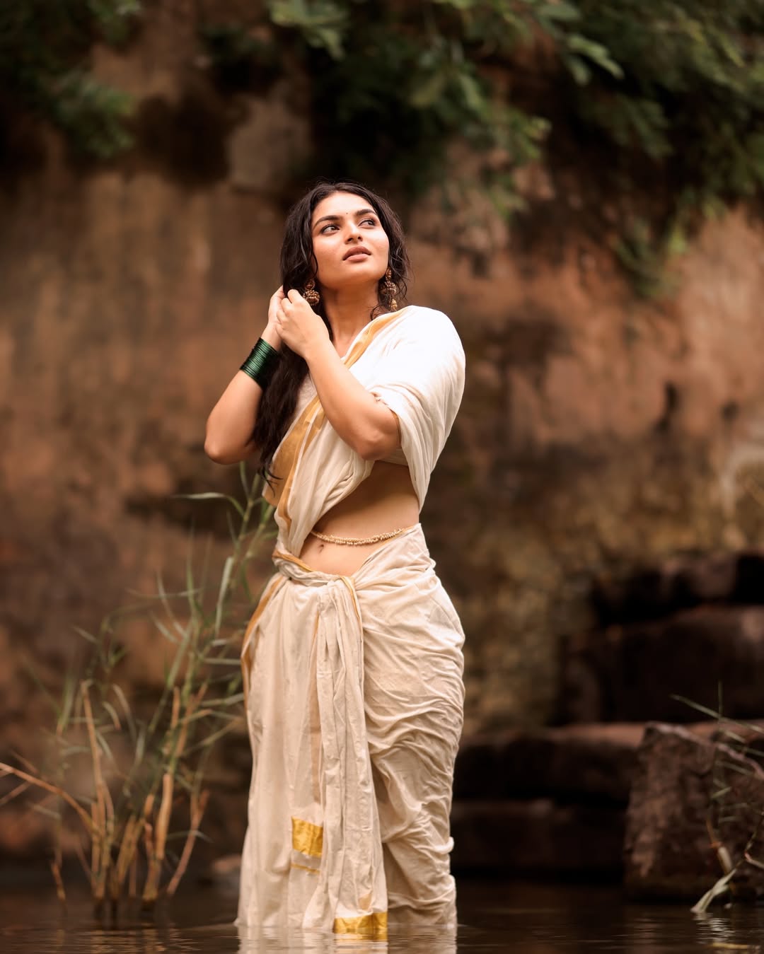 Kayadu Lohar - Saree Clicks