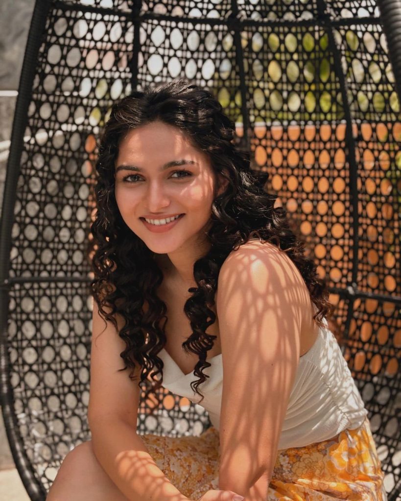 Kayadu Lohar - Photo Gallery
