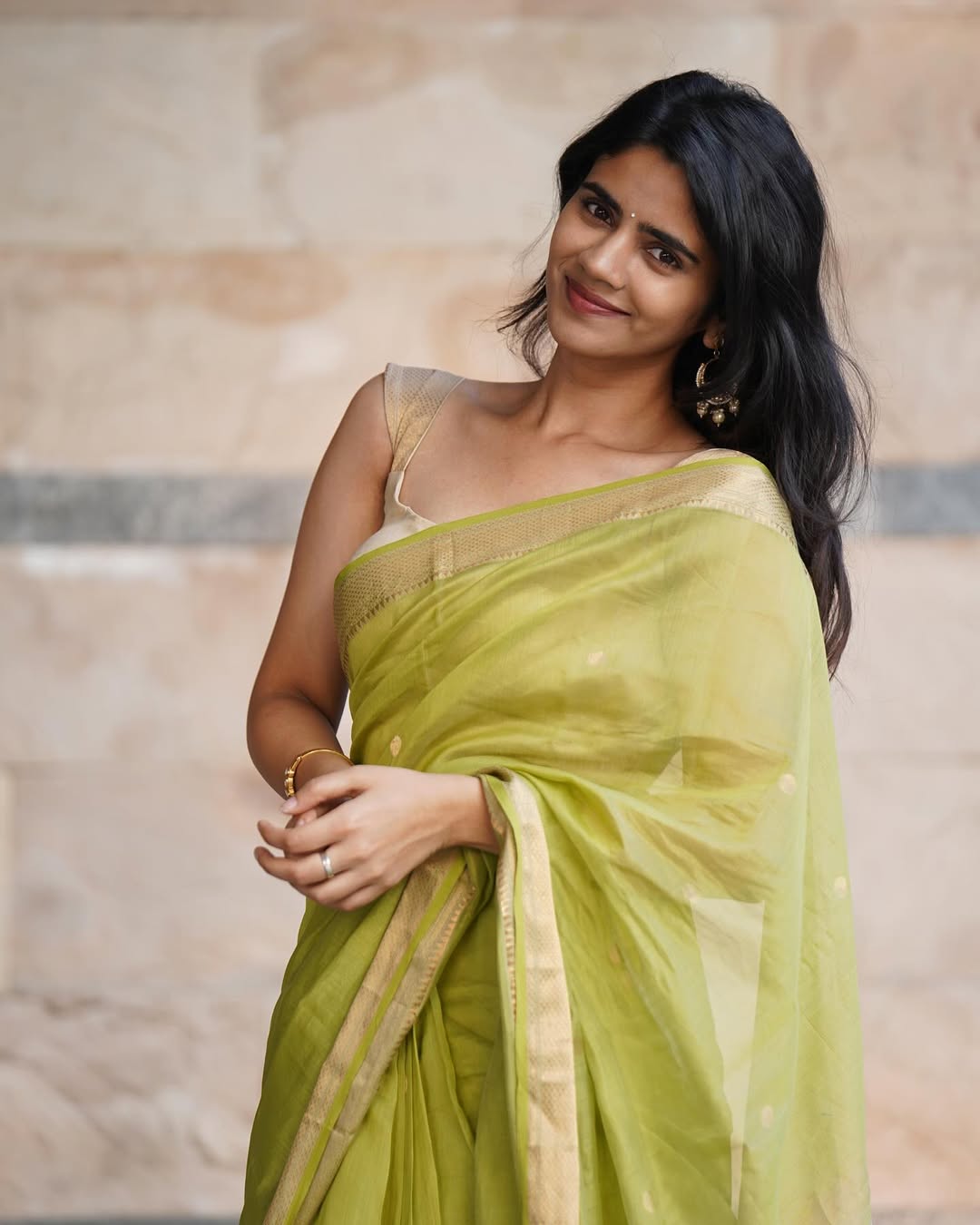 Soundariya Nanjundan Looks Wow in Her Recent Photos