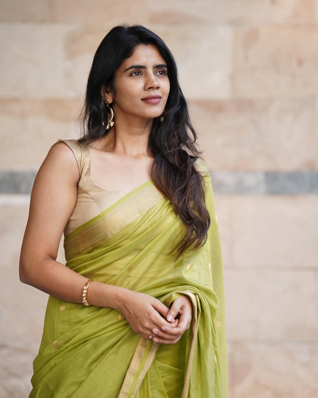 Soundariya Nanjundan Looks Wow in Her Recent Photos