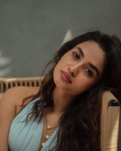 Teju Ashwini Surprises Fans with Her Glamorous Photos