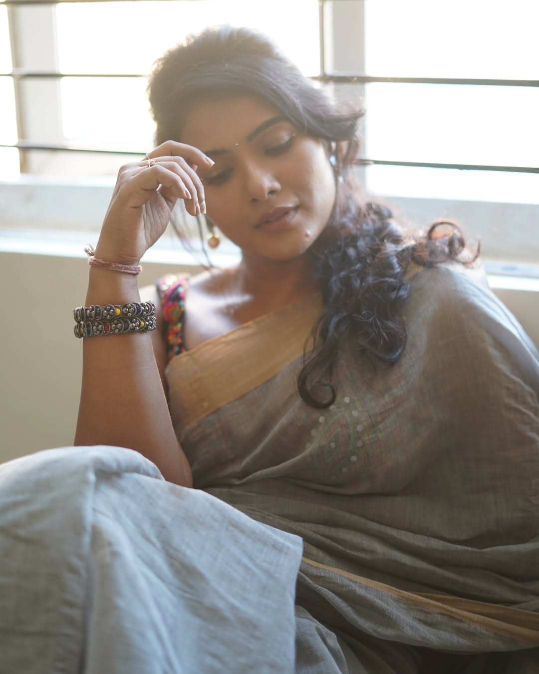 Dhivya Duraisamy Dazzles with Elegance