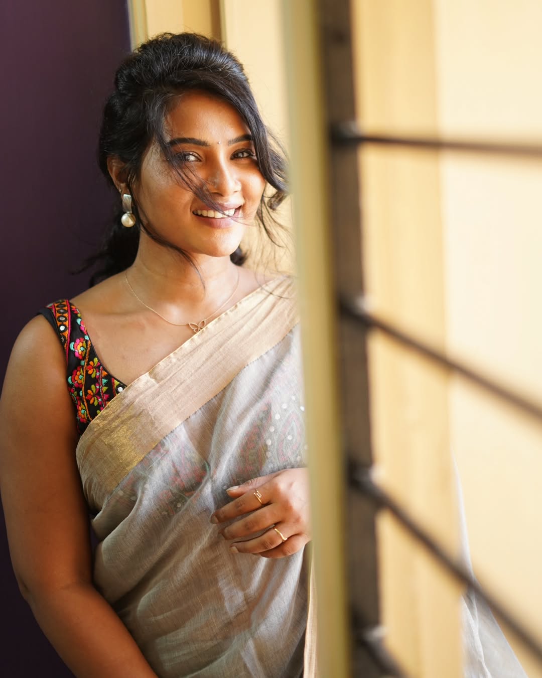 Dhivya Duraisamy Dazzles with Elegance