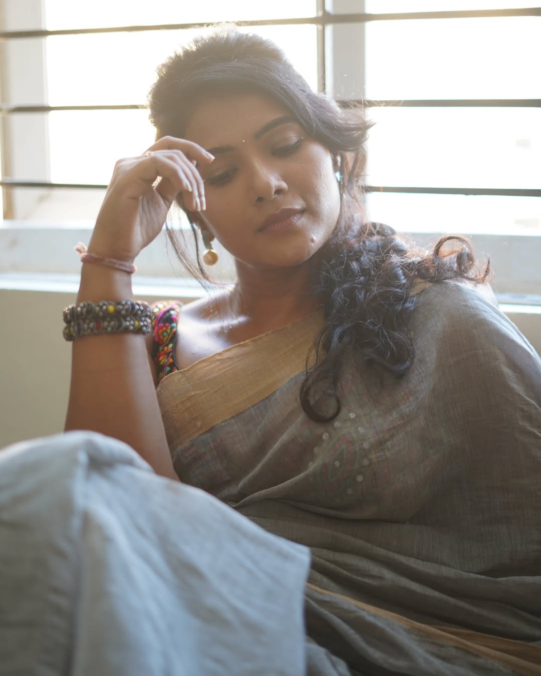 Dhivya Duraisamy Dazzles with Elegance