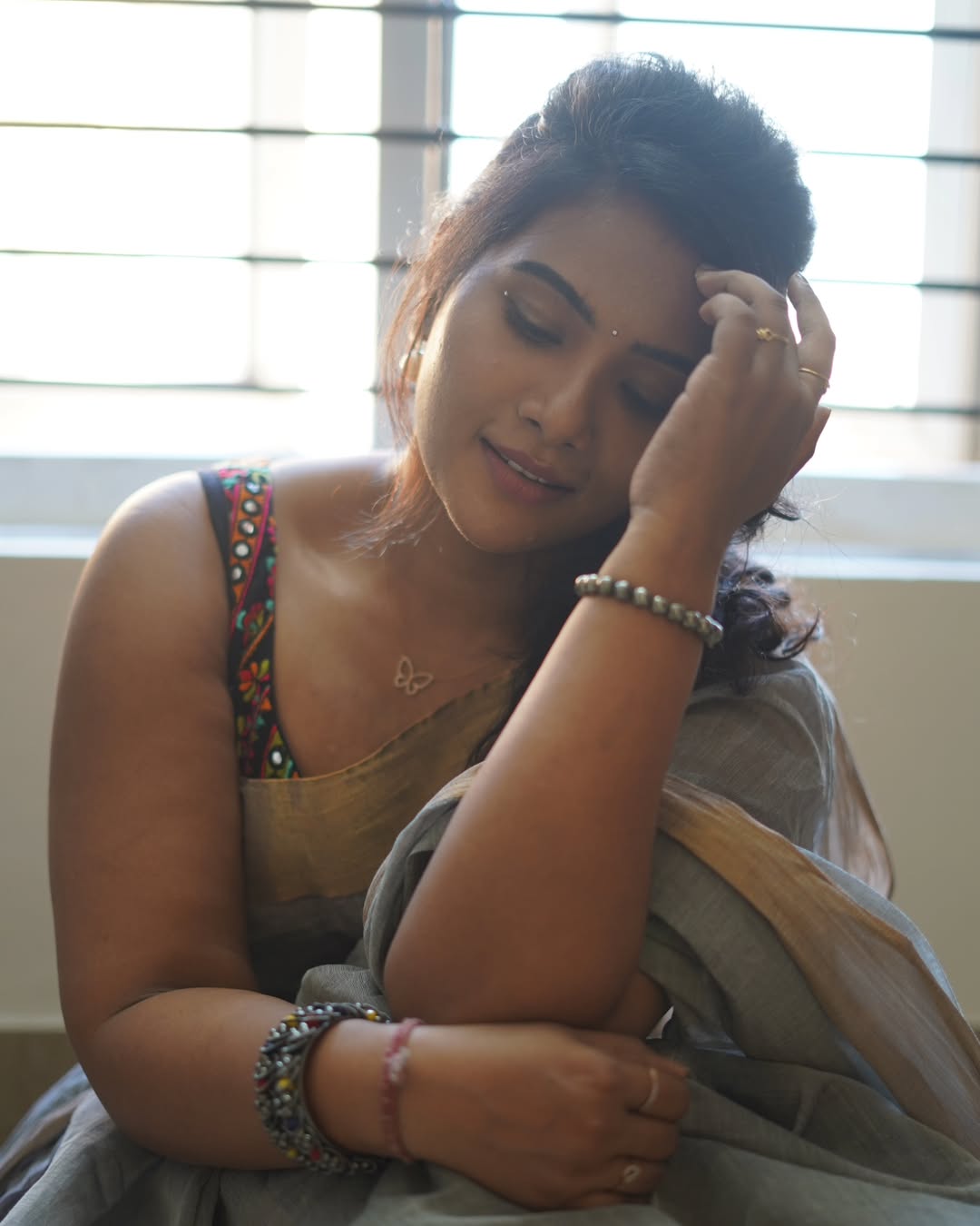 Dhivya Duraisamy Dazzles with Elegance