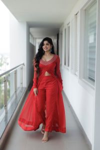 Divya Bharathi's Latest Kingston Movie Promotion Photos