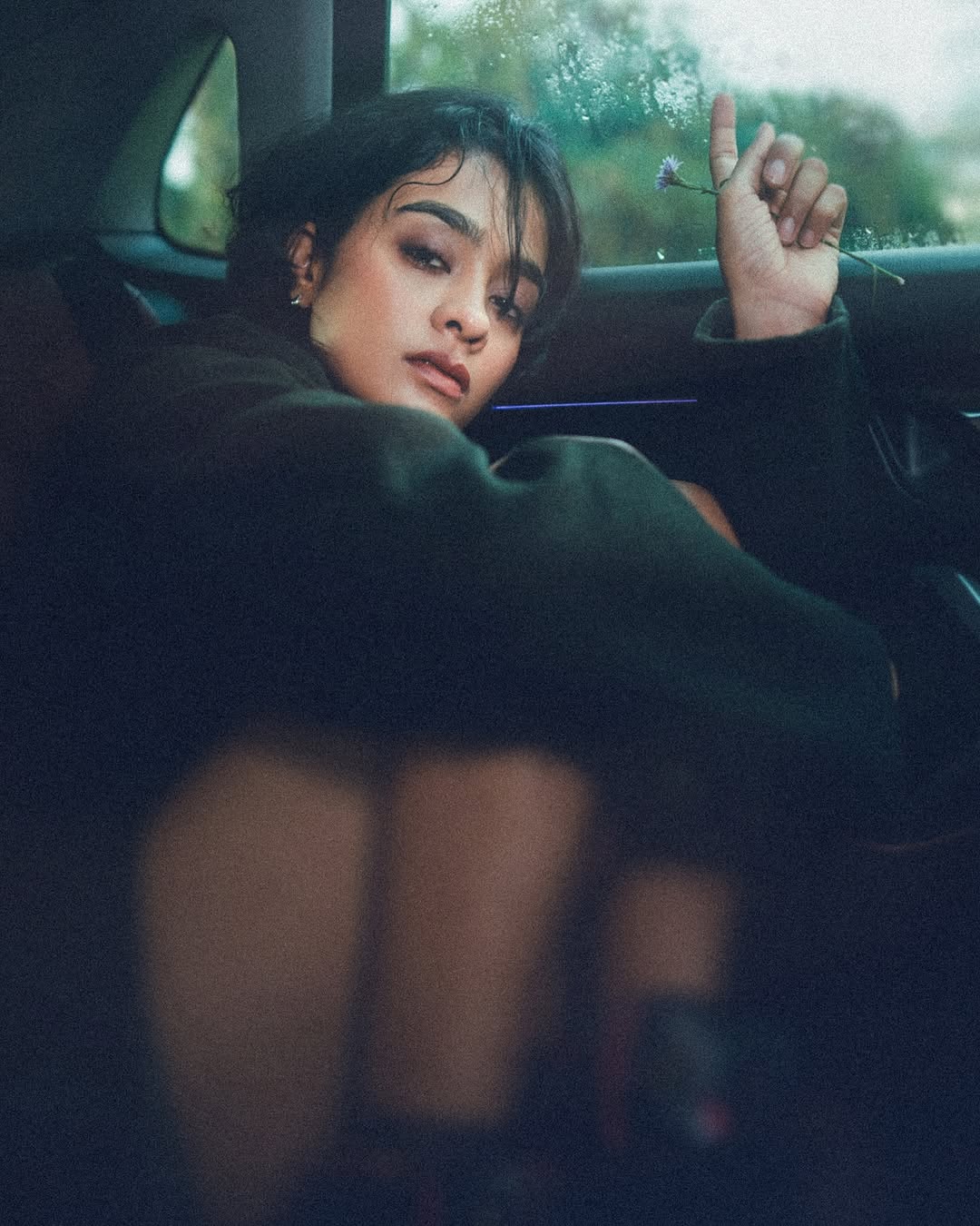 Gayathrie Shankar Stuns in Black Outfit