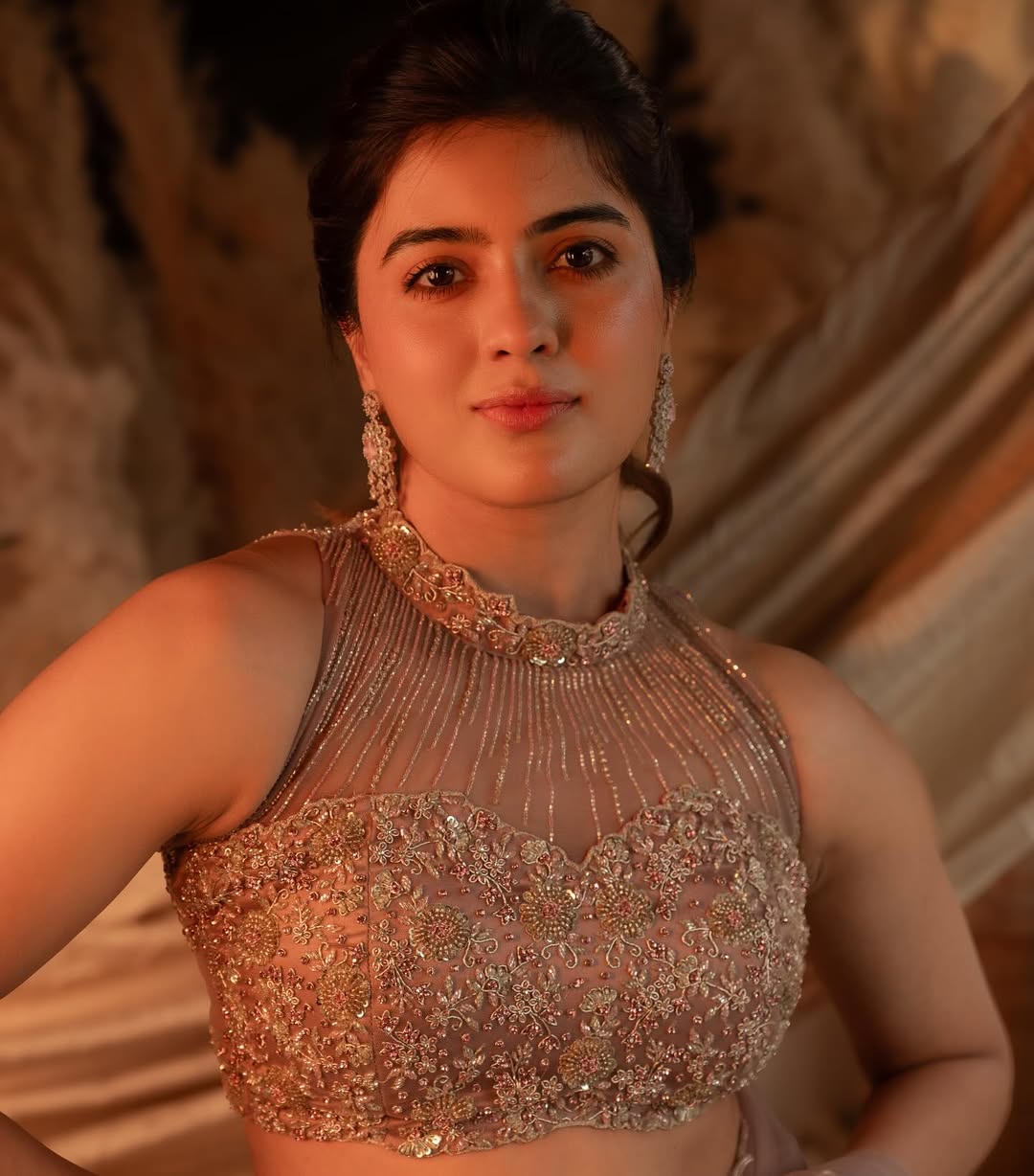 Amritha Aiyer Flaunts Her Beauty in Elegant Fashionable Photos