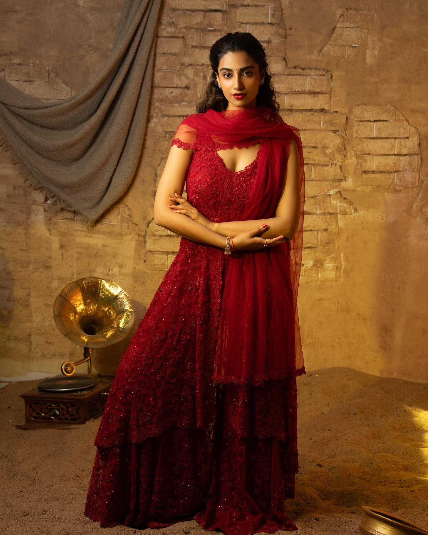 Meenakshi Chaudhary Stuns in a Bold Red Outfit