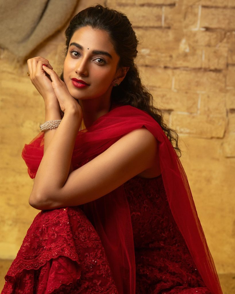 Meenakshi Chaudhary Stuns in a Bold Red Outfit