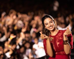 Meenakshi Chaudhary Stuns in a Bold Red Outfit