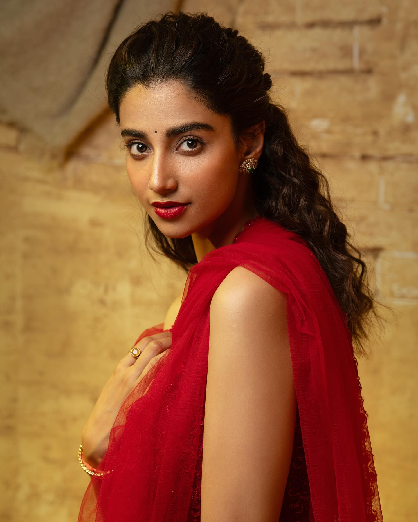 Meenakshi Chaudhary Stuns in a Bold Red Outfit