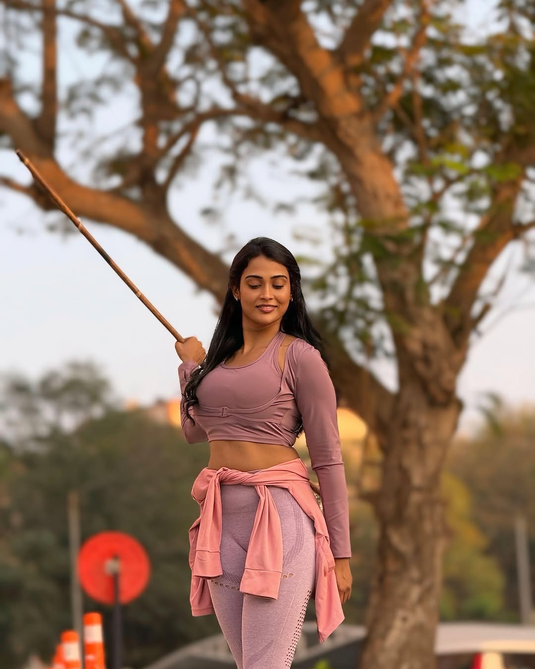 Poornima Ravi Mesmerizes Fans with Her Stunning Viral Photos