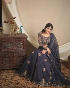 Pragya Nagra Waking up in a Cinderella Dream in Her Latest Photos