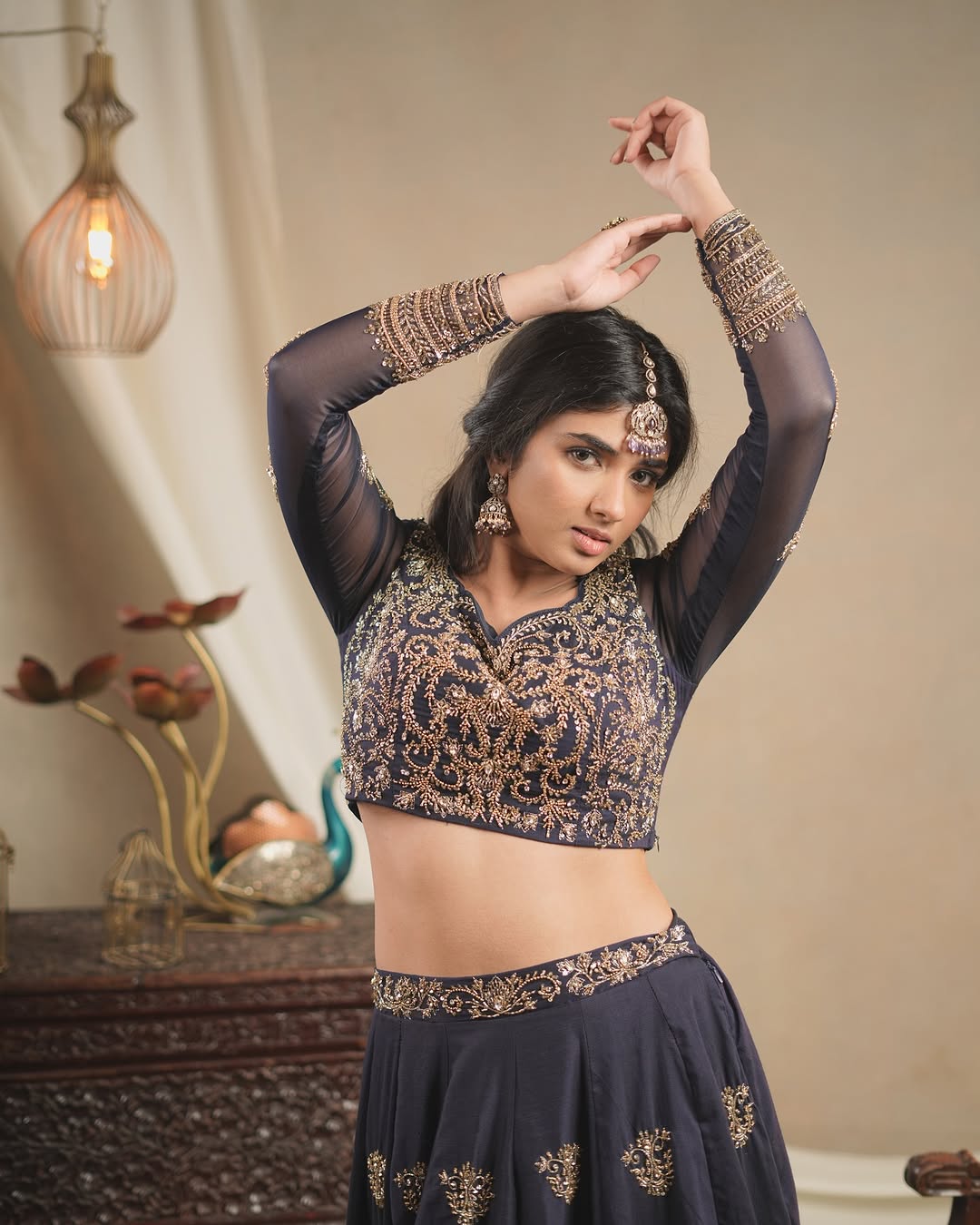 Pragya Nagra Waking up in a Cinderella Dream in Her Latest Photos