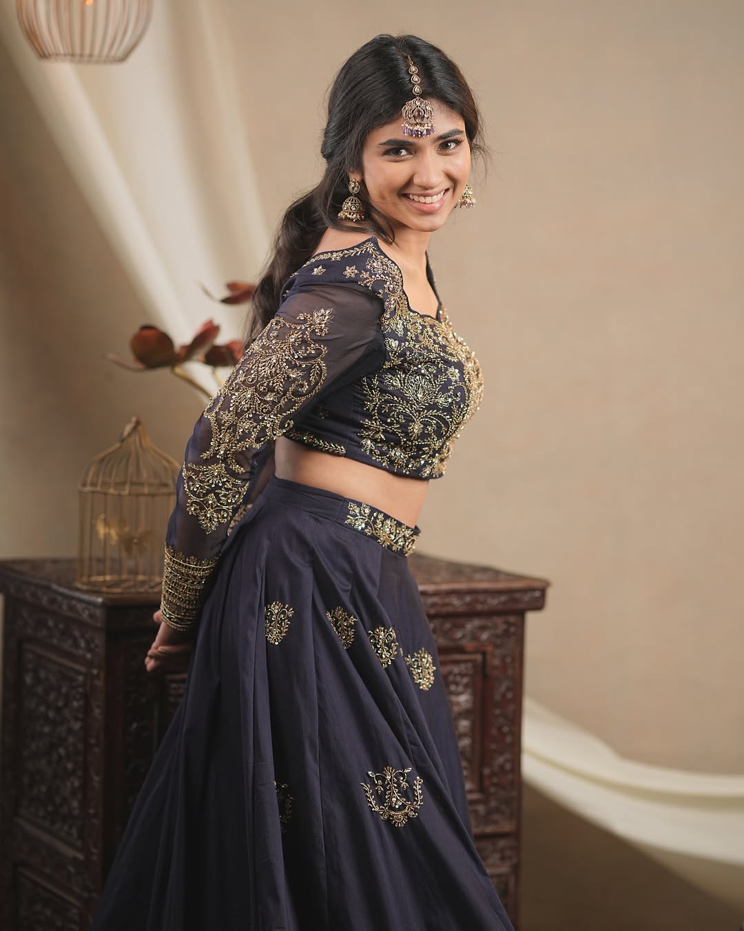 Pragya Nagra Waking up in a Cinderella Dream in Her Latest Photos