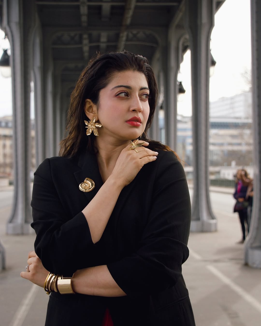 Pranita Subhash Stuns in Her Glamorous Photoshoot