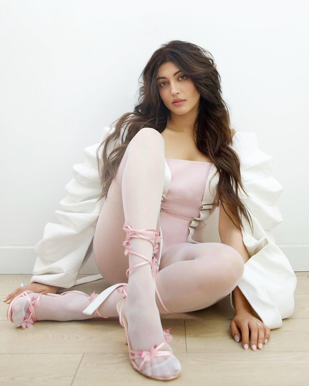 Pranita Subhash Stuns in Her Glamorous Photoshoot