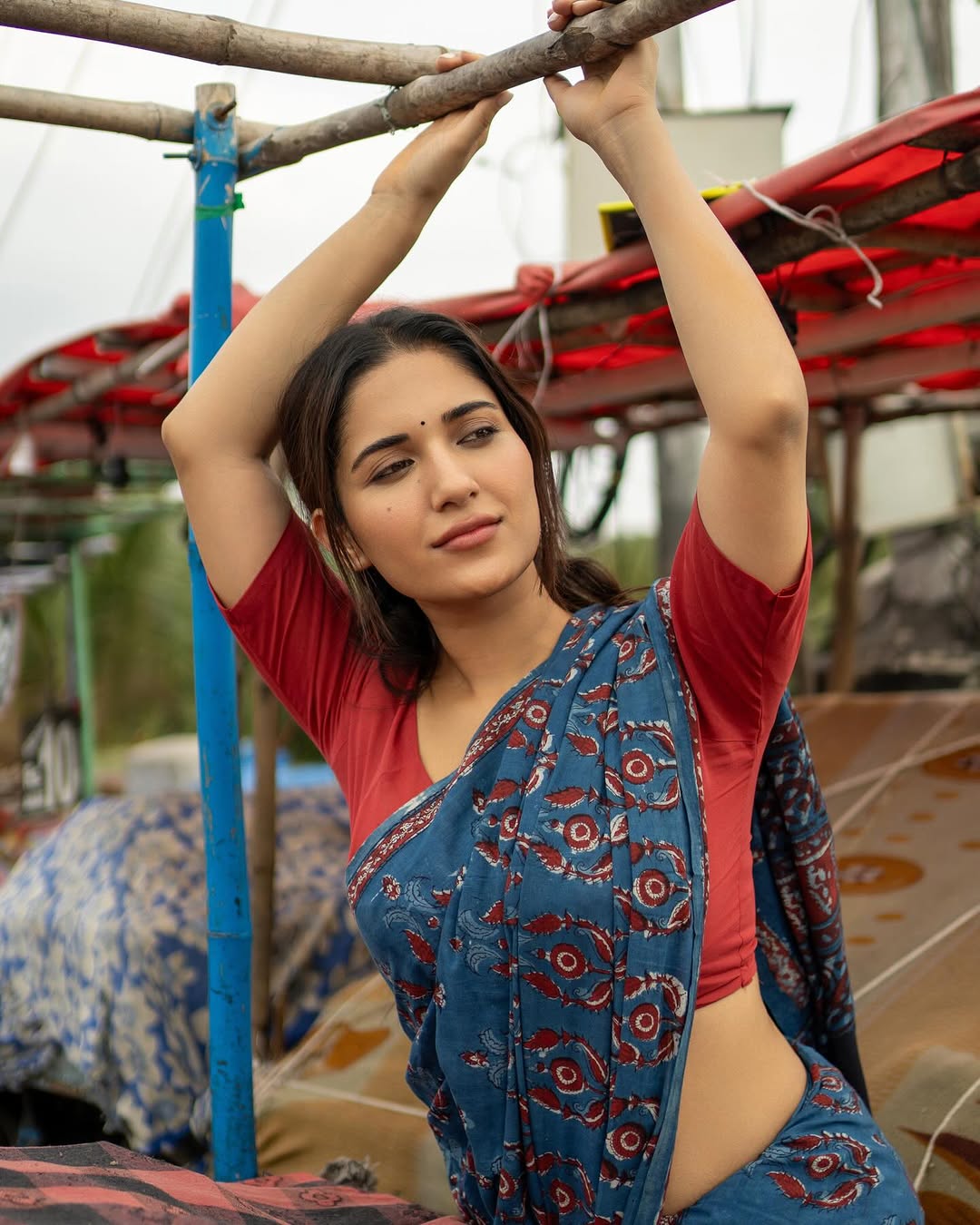 Ruhani Sharma Wins Netizen Hearts