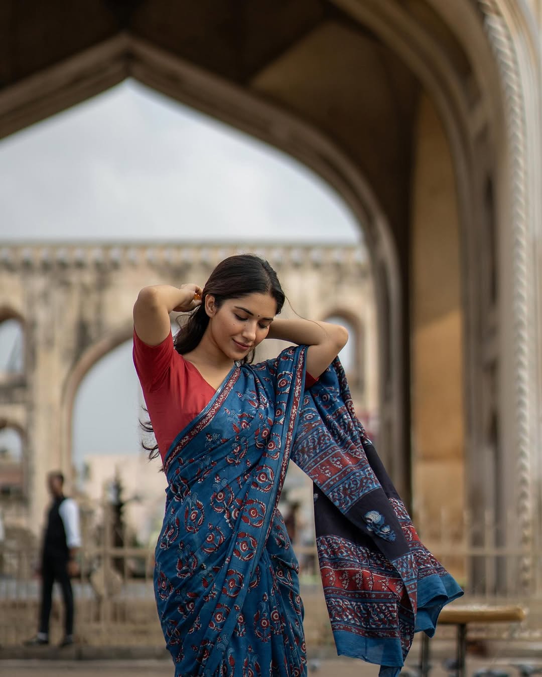 Ruhani Sharma Wins Netizen Hearts