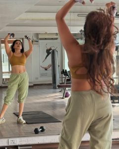 Sakshi Agarwal Gym Photos 2025