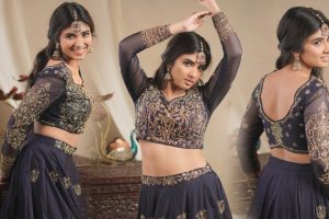 Pragya Nagra Waking up in a Cinderella Dream in Her Latest Photos