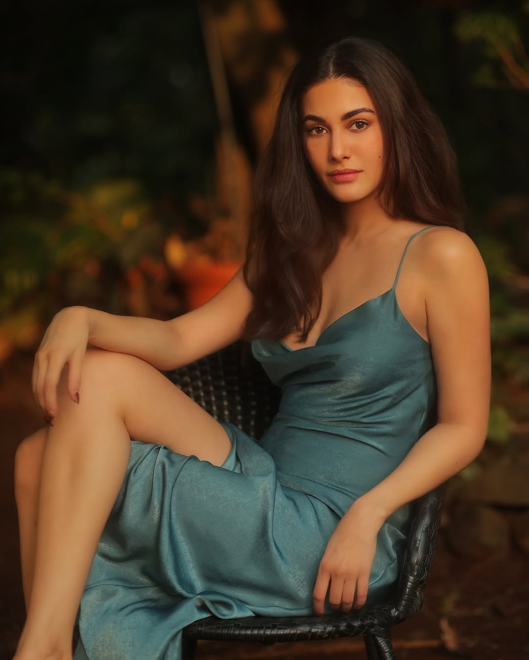 Amyra Dastur Sets the Internet Ablaze with Her Latest Viral Photos