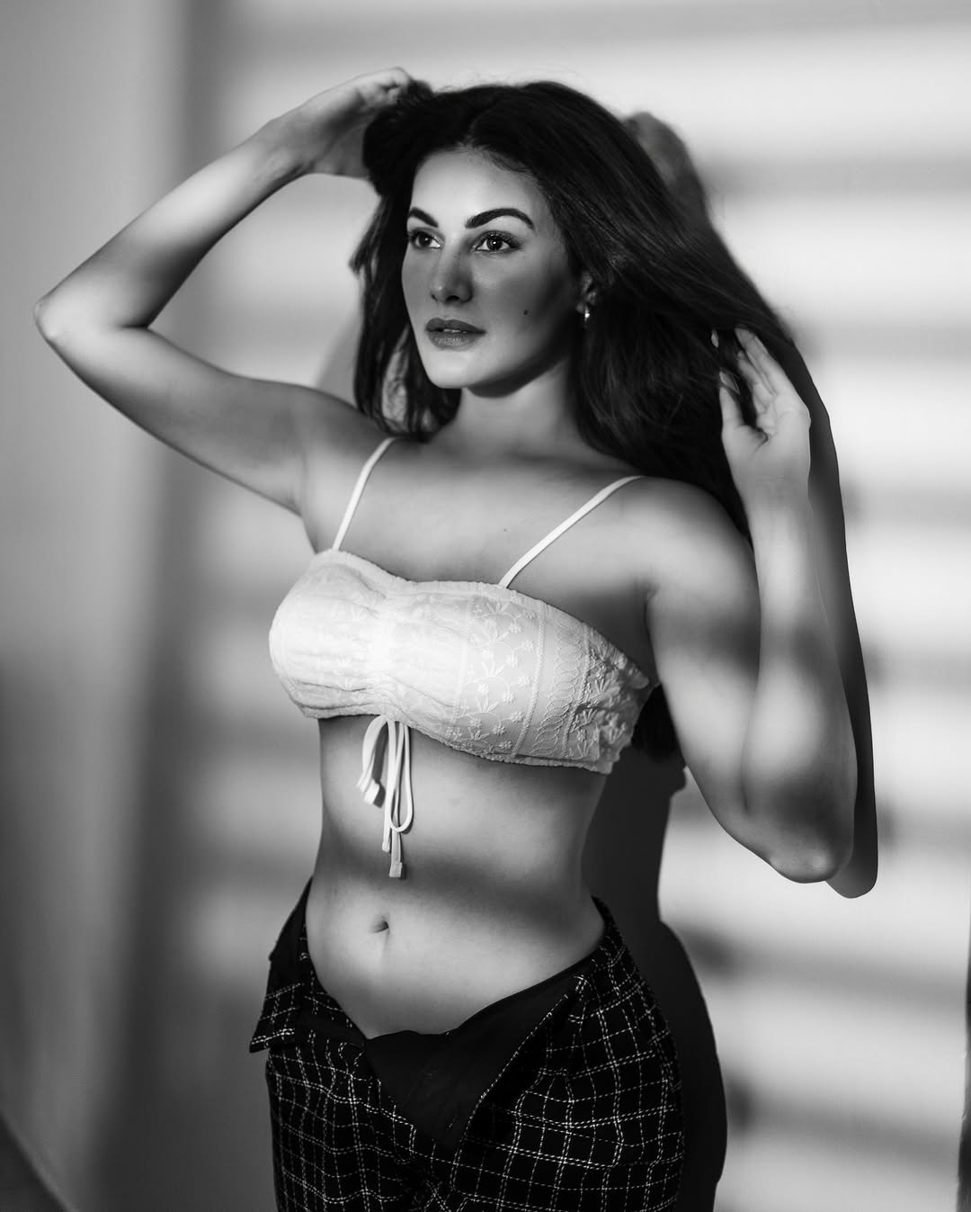 Amyra Dastur Sets the Internet Ablaze with Her Latest Viral Photos