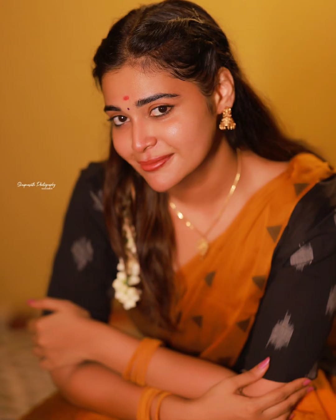 Dharsha Gupta Stuns in 3 Different Saree Avatars