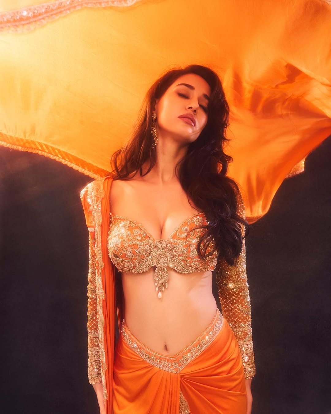 Disha Patani Stuns in Photoshoot