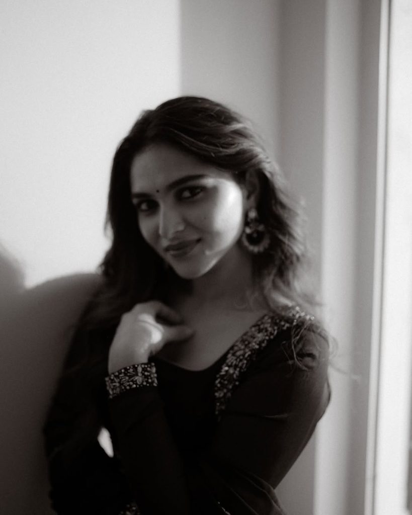 Kayadu Lohar Cutest Latest Photos