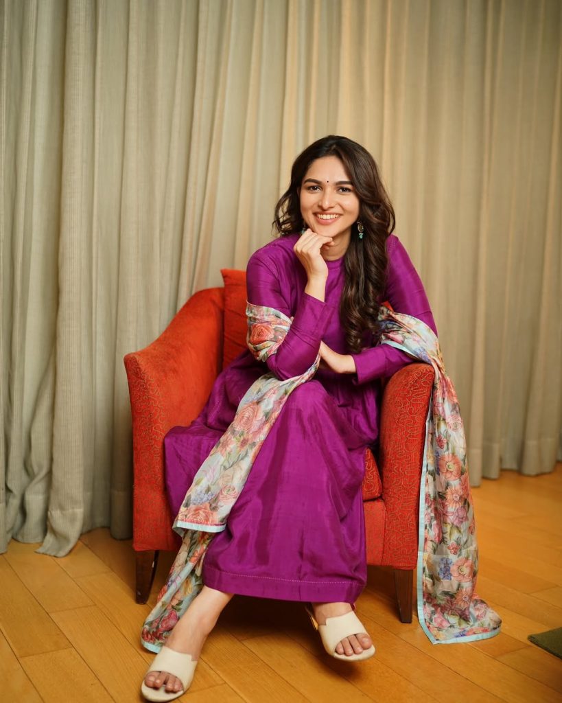 Kayadu Lohar Cutest Latest Photos