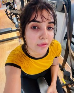 Madhuri Jain Looks Elegant in Her Viral Internet Photos