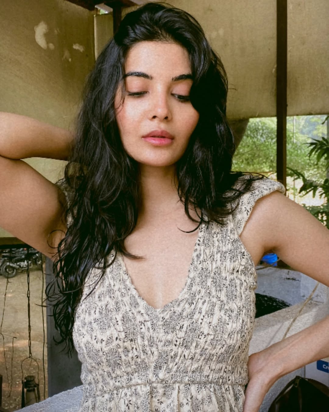 Madhuri Jain Looks Elegant in Her Viral Internet Photos