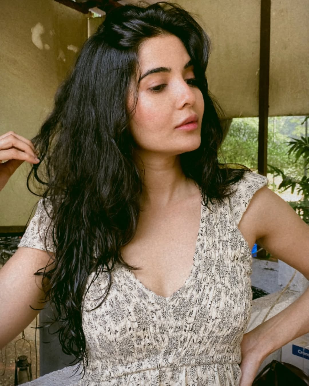 Madhuri Jain Looks Elegant in Her Viral Internet Photos