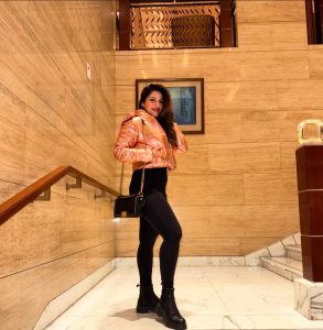 Mehreen Pirzada Stunning Photos Take Over the Internet